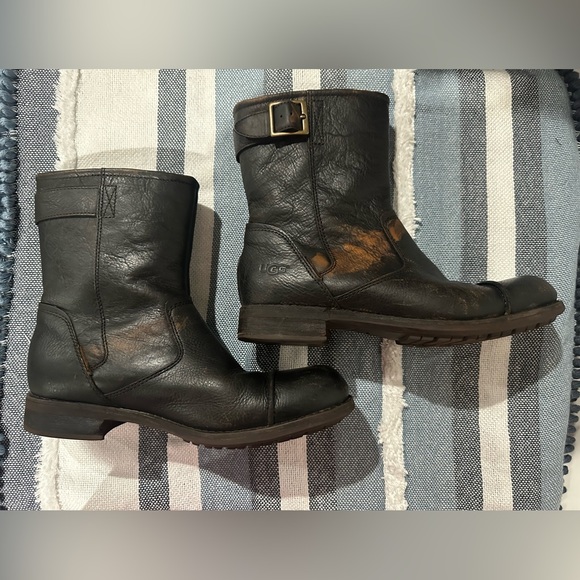 UGG Australia Rockville II Men´s Black Leather Boots